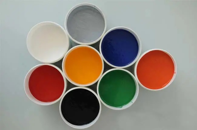 　三、干掛膠色漿對人有危害嗎?