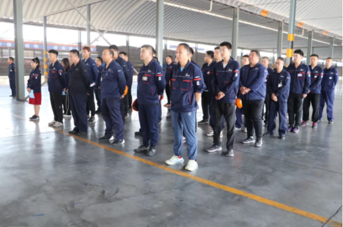 通過這次比賽，耐斯特炭黑公司向全體員工傳遞了一條重要信息，安全是首要任務(wù)，每個(gè)人都應(yīng)該時(shí)刻保持警惕，熟練掌握消防技能。相信在公司的不懈努力和員工的共同努力下，耐斯特炭黑公司將迎來更加安全和繁榮的未來。