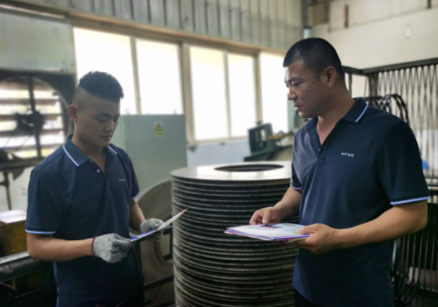 八億橡膠公司舉辦安全宣傳咨詢?nèi)栈顒?dòng)