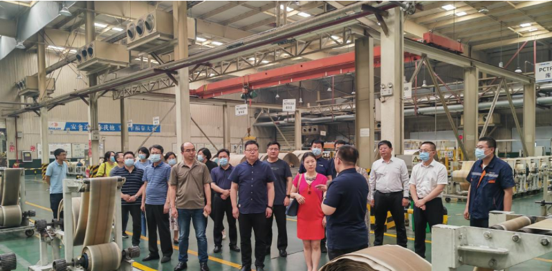 ，海關(guān)總署企業(yè)管理和稽查司三級(jí)調(diào)研員江慧欣率領(lǐng)調(diào)研團(tuán)隊(duì)前往廣饒縣賽輪(東營)輪胎有限公司進(jìn)行調(diào)研。此次調(diào)研旨在全面了解該企業(yè)在外貿(mào)進(jìn)出口、信用培育等方面存在的問題，并了解其對海關(guān)促進(jìn)外貿(mào)保穩(wěn)提質(zhì)的需求。