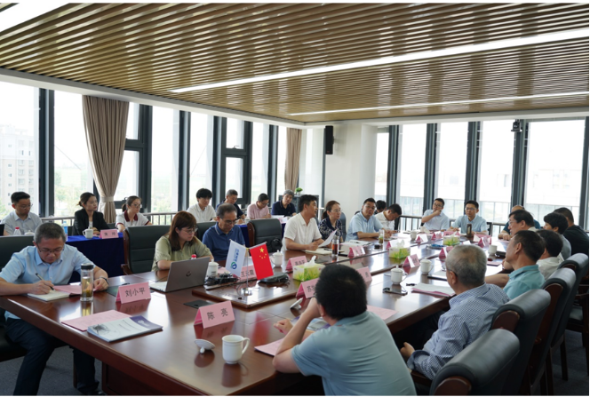 據(jù)了解，克林泰爾工程技術(shù)中心的目標是晉升為國家級工程技術(shù)中心序列，借助其領(lǐng)先的裂解炭黑循環(huán)利用技術(shù)，成為行業(yè)的技術(shù)領(lǐng)跑者，解決環(huán)境污染問題，為實現(xiàn)“雙碳”戰(zhàn)略目標做出貢獻，為地球村帶來更美好的未來。