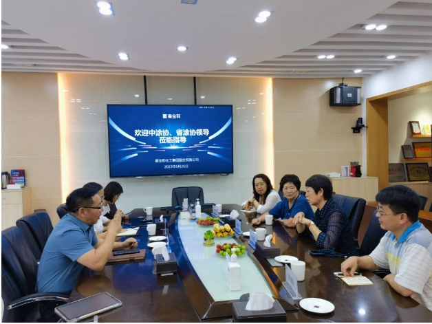 隨后，孫蓮英一行對(duì)廣東省重點(diǎn)涂料企業(yè)進(jìn)行了深入調(diào)研。
