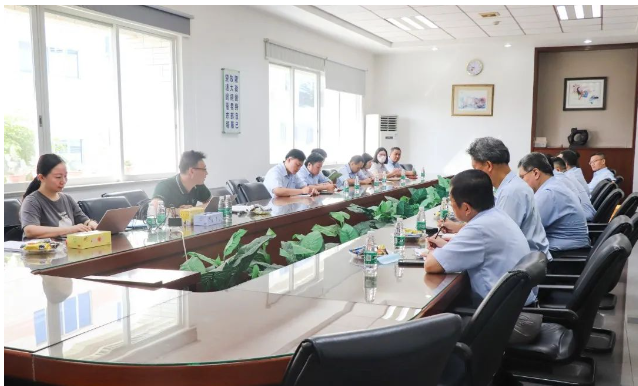 東莞大寶化工制品有限公司近日成功通過(guò)知識(shí)產(chǎn)權(quán)管理體系認(rèn)證，獲得了《知識(shí)產(chǎn)權(quán)管理體系認(rèn)證證書(shū)》。這意味著該公司在知識(shí)產(chǎn)權(quán)管理方面取得了重要進(jìn)展，為企業(yè)知識(shí)產(chǎn)權(quán)的規(guī)范化、運(yùn)用、管理和保護(hù)奠定了堅(jiān)實(shí)基礎(chǔ)。