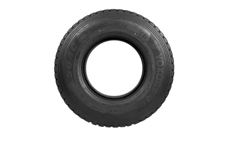 橫濱橡膠公司宣布，將召回其在北美市場(chǎng)銷(xiāo)售的6992條商用輪胎。據(jù)了解，此次召回的產(chǎn)品型號(hào)為504C，尺寸為11R22.5。該款輪胎是一款專(zhuān)為商用車(chē)設(shè)計(jì)的公路全季節(jié)輪胎。