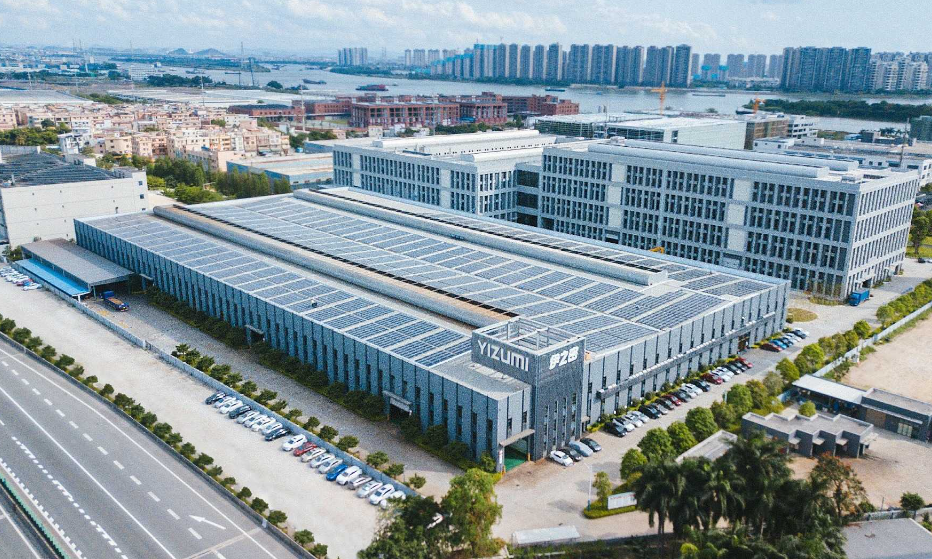 伊之密發(fā)布2023年半年度報(bào)告，報(bào)告期內(nèi)，伊之密實(shí)現(xiàn)營(yíng)業(yè)收入19.61億元，同比增長(zhǎng)2.14%。實(shí)現(xiàn)歸屬于上市公司股東的凈利潤(rùn)2.51億元，同比增長(zhǎng)4.73%。實(shí)現(xiàn)歸屬于上市公司股東的扣除非經(jīng)常性損益的凈利潤(rùn)2.42億元，同比增長(zhǎng)9.92%?；久抗墒找?.54元。