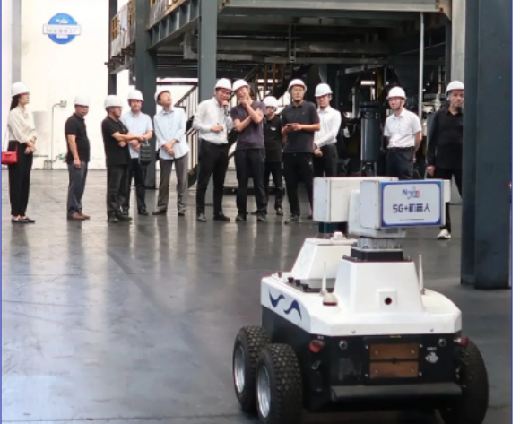 據(jù)了解，新元科技寧夏工廠采用獨(dú)特的自研、自建、自營模式，從裝備到通信再到軟件的全方位技術(shù)研發(fā)，解決了5G工廠建設(shè)中多項(xiàng)目實(shí)施單位的協(xié)同問題。寧夏工廠不僅展示了5G技術(shù)在廢舊輪胎循環(huán)利用工廠中的應(yīng)用示范，還在化工行業(yè)等領(lǐng)域具有推廣價(jià)值。