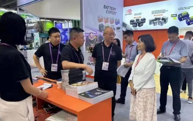 第134屆中國(guó)進(jìn)出口商品交易會(huì)于10月15日在廣州盛大開(kāi)幕，標(biāo)志著廣交會(huì)規(guī)模再次刷新歷史紀(jì)錄。在這一盛會(huì)上，四川遠(yuǎn)星橡膠有限責(zé)任公司以其強(qiáng)大實(shí)力和創(chuàng)新產(chǎn)品再次登上舞臺(tái)，吸引了全行業(yè)的廣泛關(guān)注。